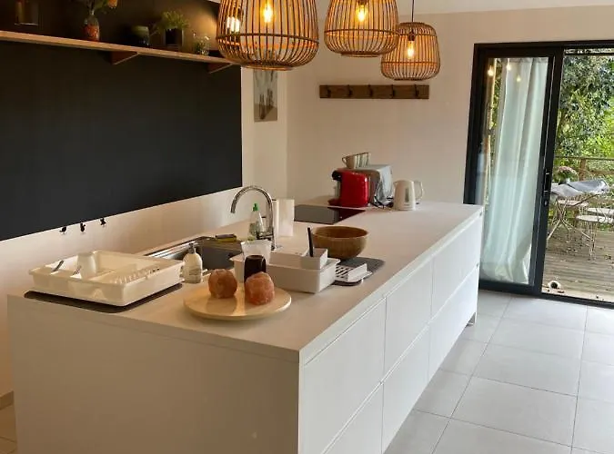 Le Petit Chai Fronsadais *