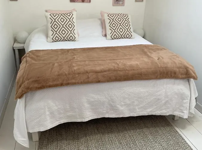 Сasa de vacaciones Le Petit Chai Fronsadais *